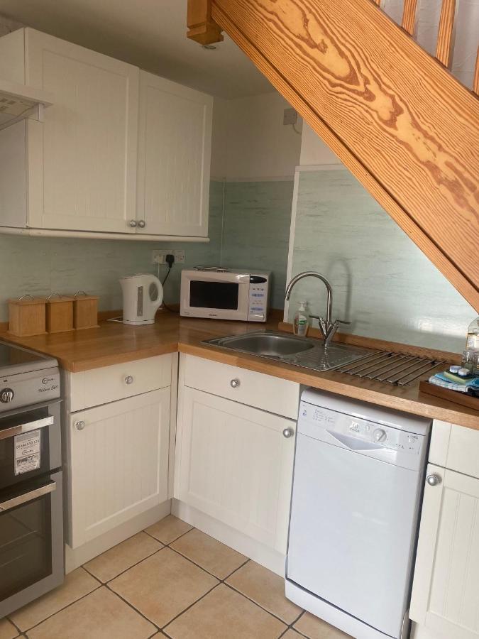 Upper Grippath Farm Holiday Cottages Newport  Exterior foto